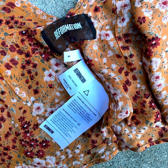 Reformation Orange Floral halter top backless - size 6 - Picture 2 of 3